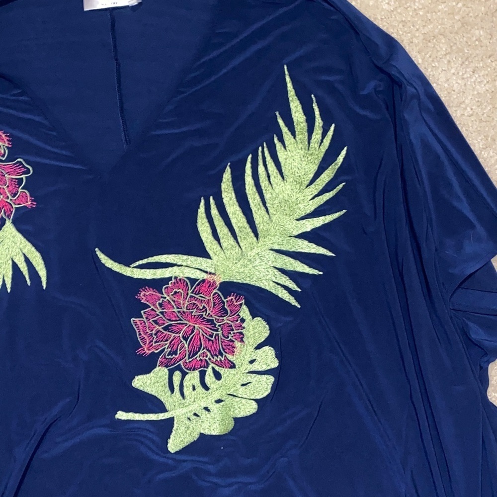 Natori Dark Blue Top with Red and Green Embroidery - Picture 5 of 7